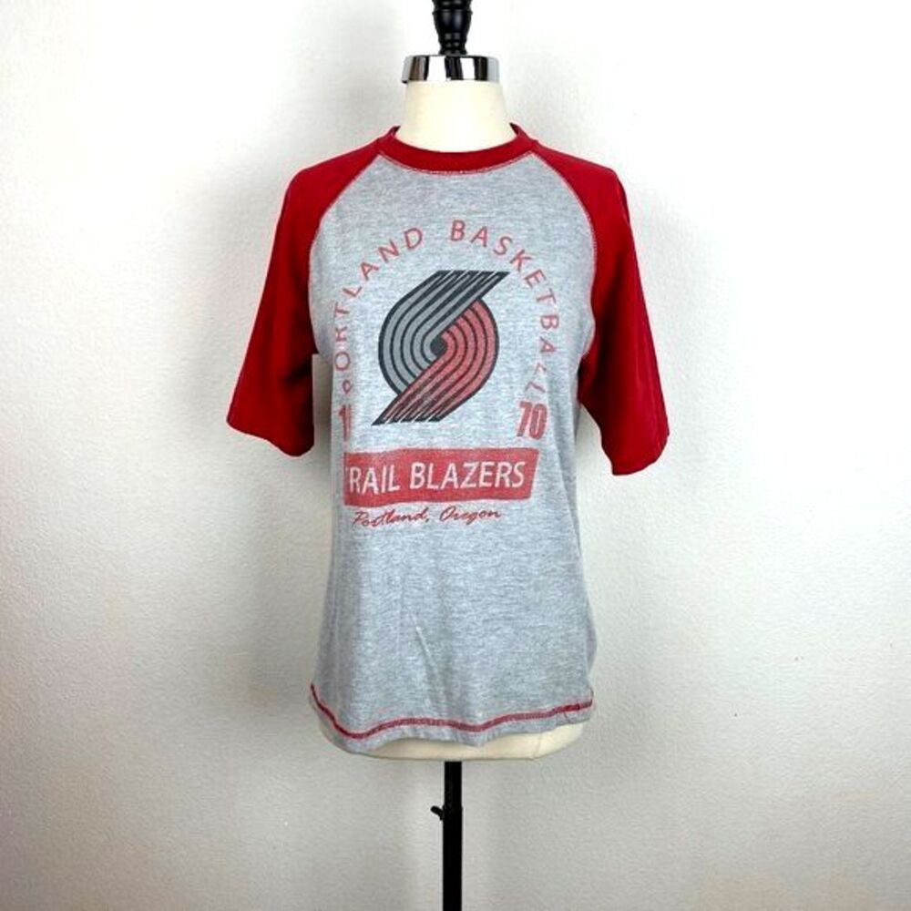 Trail Blazers Basketball 1970 Portland Oregon T Shirt Gray & Red Large Sports